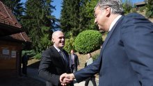 Prvi sastanak Plenkovića i Dabre nakon smjene, u igri za novog ministra tri imena