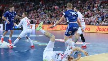 Islandski mediji su zgroženi, čak i psuju: 'Slovenci, pomozite!'