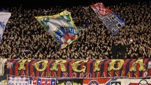 Igrači Hajduka došli ispred Torcide; pogledajte kako su ispraćeni zvižducima