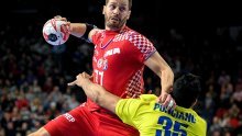 Trofejni hrvatski rukometaš se pojavio na TV-u i izgledom sve iznenadio; možete li ga prepoznati?