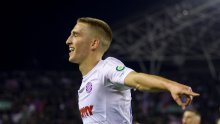 Poslušajte reakciju Hajdukovog komentatora na poništeni gol: 'Ljudi oko nas ne vjeruju...'