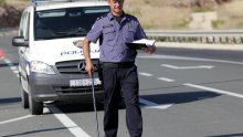 Pješak poginuo u naletu automobila