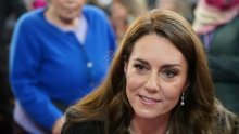 Kate Middleton u crnini: Outfitom je odala počast žrtvama