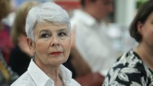 Kosor oštro napala Dabru zbog kalašnjikova: 'Bezuvjetni zatvor. Sramota'