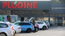 FOTO: Pogledajte kako izgledaju trgovine na dan trećeg bojkota. Neki su gradovi popustili?