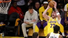 Slovenac Dončić napokon debitirao u Lakersima; Matkovićev učinak vrijedan spomena