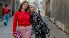 Nose ga i majke i kćeri: Ovaj chic sako uvijek je pun pogodak