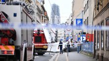 U centru Zagrebu sa zgrade u kojoj je restoran pao dio fasade