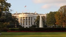 Trump ukinuo Bidenove mjere za AI: 'Želimo efikasnu primjenu umjetne inteligencije'