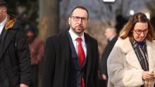 Tomislav Tomašević reagirao na kritike na račun obuće: 'To nisu tenisice'
