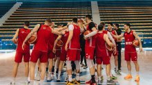 Dan prije utakmice odluke Sesar ostao bez dva važna igrača, a Hezonja se tek priključio