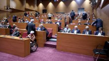 Sabor: Uskoro će se udvostručiti jednokratna naknada za novorođeno dijete