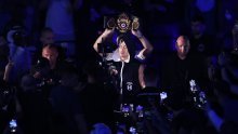 Bivolova osveta, Beterbiev se odbio rukovati