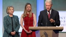 Bill i Hillary Clinton dobili unučicu