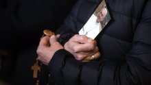 Vatikan se oglasio o zdravstvenom stanju pape Franje