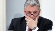 Kako će Šipuš u Saboru objasniti troškove na službenoj kartici?