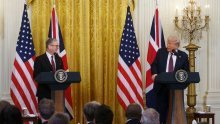 Trump prekinuo britanskog premijera i novinara na pitanju o Kanadi: 'Dosta je!'