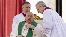 Vatikan se oglasio oko pape Franje, vijesti nisu baš najbolje