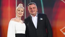 Barbara Kolar je oličenje elegancije: Haljina golih ramena dostojna je holivudskog glamura
