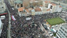 Deseci tisuća u Nišu zatražili promjene: 'Želimo institucije koje rade u interesu svih nas'