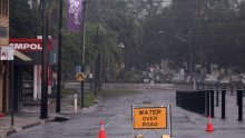 U Australiji 230.000 kućanstava bez struje, i dalje prijete poplave