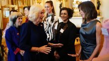 Povratak u 90-e: Victoria Beckham osvanula s novom frizurom