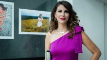 Ornelu Višticu rijetko viđamo u javnosti, a sad se pohvalila sretnom viješću nakon koje pljušte čestitke