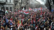 Više od 50.000 ljudi na prosvjedima protiv Orbana u Budimpešti