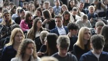 Hrvati do 35. godine žive s roditeljima: 'Ljudi sa solidnim plaćama izloženi su stambenom tržištu'