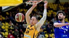 Cibona uspjela smanjiti zaostatak od 18 koševa, ali ne i izbjeći 19. poraz