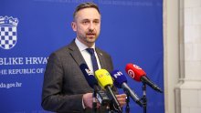 Piletić najavio povećanje naknada u socijalnoj skrbi, primat će ih i određeni studenti