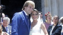Idila u Splitu: Ivan Rakitić i njegova Raquel uživaju s novim članom obitelji
