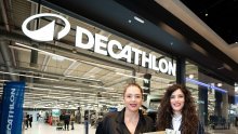 Maja Medunović, Centar Manager King Crossa (desno) i Ana Papak direktorica Decathlon trgovine u King Crossu (lijevo)
