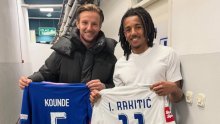 Legendarni Vatreni bivšem suigraču darovao dres Hajduka