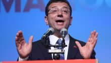 Imamoglu pozvao pristaše da ne gube nadu nakon što mu je određen pritvor