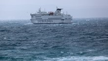 U prekidu brojne trajektne i katamaranske linije
