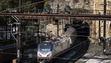 Kad bi se ovom tunelu nešto dogodilo, slomila bi se kičma Amerike: Zidovi su mu napukli, voda prodire