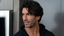 Justin Baldoni sad izgleda drugačije: 'Slomile' su ga pravne bitke
