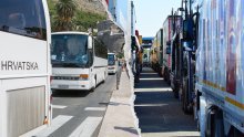 Kamion s 18, autobus s 21: Je li EU odlučio riskirati sigurnost na cestama?
