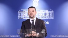 Pavliček: Gdje je nestao Vujčić? Guverner uvjeravao da neće biti poskupljenja, a sad ga nema
