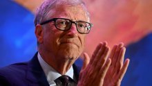 Za ova dva zanimanja mislili smo da su otporna na AI. Bill Gates kaže – više nisu