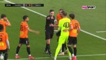 Čulina dosudio penal za Hajduk, igrači Šibenika poludjeli, a onda...; pogledajte što se dogodilo
