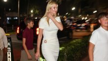 Kakva haljina, kakve noge: Ivanka Trump ostavlja bez riječi u ovom izdanju