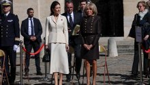 Modni dvoboj Brigitte Macron i lijepe kraljice koja je plijenila elegancijom u bijelom