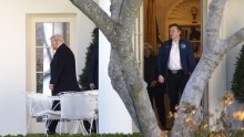 Vole se, ne vole se... Je li ovaj potez naznaka da se Trump i Musk ipak neće (brzo) pomiriti?
