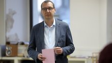 Nezavisni Filipović predao potpise za kandidaturu za gradonačelnika Rijeke