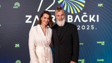 Supruga Janka Popovića Volarića privukla pažnju na Zagrebačkom festivalu