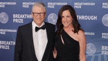 Bill Gates ne krije koliko je sretan: Ne odvaja se od svoje izabranice Paule Hurd