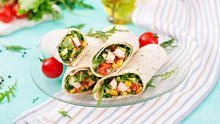 Ne može jednostavnije: Evo kako pripremiti najsočnije tortilje s piletinom