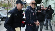 Priveden brodski sudac, obitelj ga dočekala u suzama, novinarima doviknuo: 'Hrvatska'